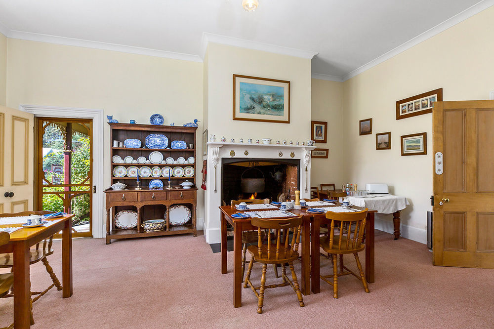 Cambridge House Breakfast & Bed Bed & Breakfast Geeveston Exterior foto